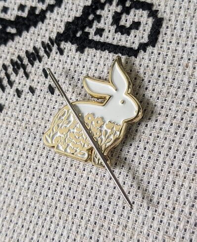 Golden Rabbit Needle Minder in Saudi Arabia