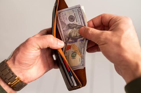 محفظة جلدية مصنوعة يدويًا للرجال، محفظة جلدية ثنائية الطي مصنوعة يدويًا - محفظة جلدية لبطاقات الائتمان in Kuwait