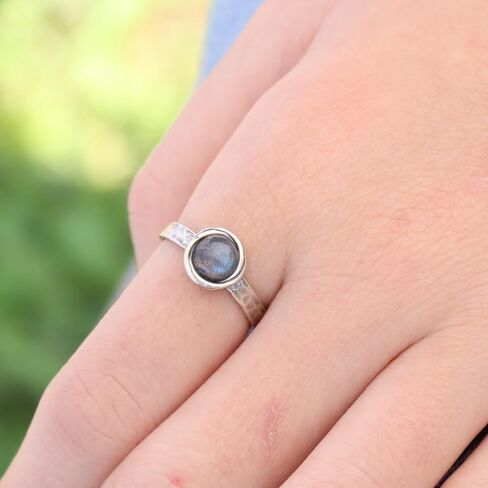 Amethyst sterling silver 925 ring band for women, Purple ring, Hammered stone stacking ring, Birthstone ring, Small stone ring (amethyst, 6) in Saudi Arabia