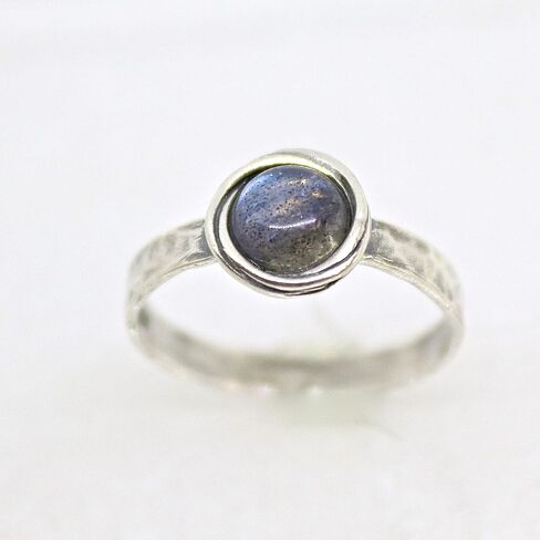 Amethyst sterling silver 925 ring band for women, Purple ring, Hammered stone stacking ring, Birthstone ring, Small stone ring (amethyst, 6) in Saudi Arabia
