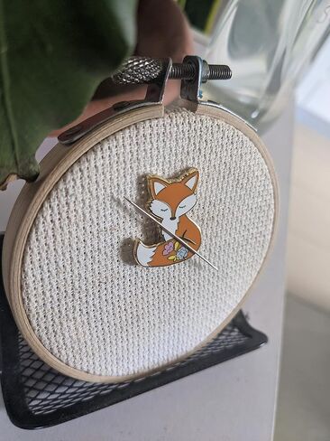 Forest Fox Needle Minder in Kuwait