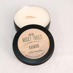 شمعة شمع جوز الهند المصبوبة يدويًا من رينييه ناشونال بارك (4 أونصة) in Kuwait