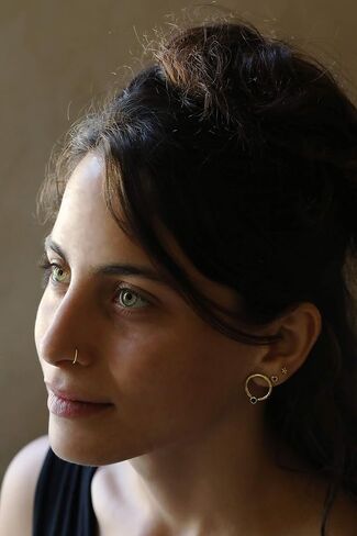 Small Round Gold Stud Earrings, Solid Real 14k Yellow Gold Simple Hammered Post Earrings, Minimalist Boho Everyday Simple Artisan Handmade Unique Chic Jewelry, Modern Artisan Earrings in Kuwait