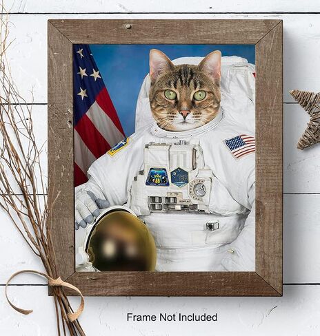 Cat Astronaut - Cat Wall Decor - Astronaut Decor - Space Wall Decor - Space Wall Art - NASA Wall Decor - Funny Cat Wall Art Poster - Cute Cat Home Decor - Cat Themed Gifts in Saudi Arabia
