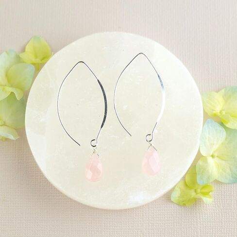 أقراط الأحجار الكريمة من الفضة الإسترلينية من SoulKu، أقراط متدلية من الأحجار الكريمة مصنوعة يدويًا، مجوهرات التمكين مع كريستال شفاء، مجوهرات ملهمة للنساء، هدايا الأم والأخت (أوبالين، الأمومة) in Kuwait