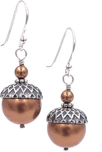 Dashe Designs أقراط بلوط مصنوعة يدويًا للنساء، لؤلؤ صناعي ملون نحاسي، أسلاك أذن من الفضة الإسترلينية in Saudi Arabia