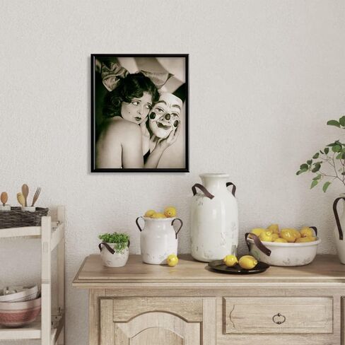 Clara Bow Vintage Print Poster - 1920s Retro Hollywood Movie Photo - Clown Wall Art - Retro Black and White Weird Stuff - Gifts for Old Strang Lovers - Antique Actress Pictures Wall Decor for Bedroom in Saudi Arabia