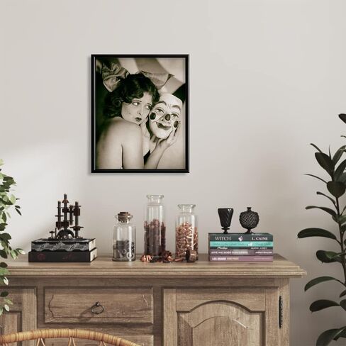 Clara Bow Vintage Print Poster - 1920s Retro Hollywood Movie Photo - Clown Wall Art - Retro Black and White Weird Stuff - Gifts for Old Strang Lovers - Antique Actress Pictures Wall Decor for Bedroom in Saudi Arabia