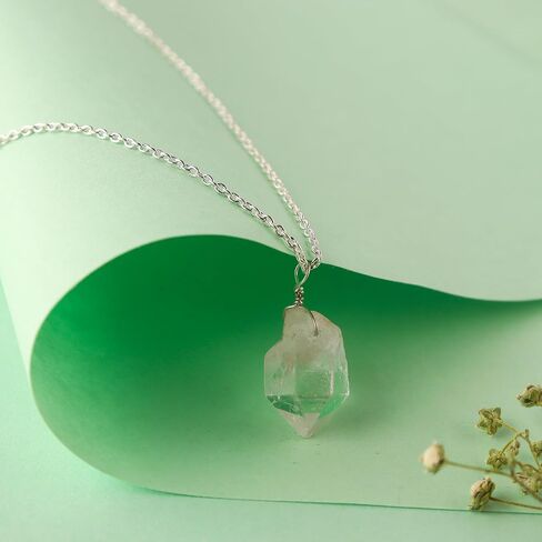 Raw Crystal Necklace, Herkimer Diamond Rough Stone Necklace, Dainty Stone Pendant, Healing Crystals Healing Stone Pendant for Beauty, Love and Positive Energy, Jewelry Gift in Saudi Arabia