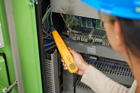 Fluke Networks 262003AL Pro3000 Analog Tone Generator with Alligator Clips and RJ11 Plug in Kuwait