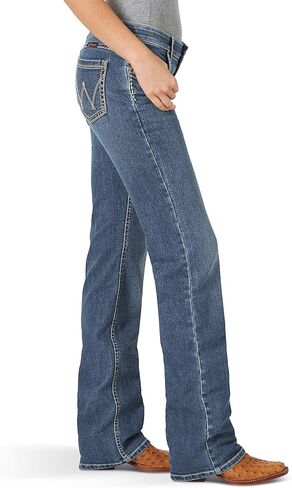 Wrangler Women's Cowgirl Cut Low Rise Ultimate Riding Jean in Saudi Arabia