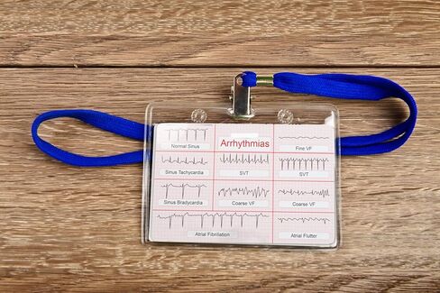 بطاقات شارة EKG الفرجار بلس ECG Rhythm مزيج مثالي للتقسيم 12 ورقة غش رئيسية للممرضات والطلاب الطبيين على الإطلاق. بطاقات الفرجار وفلاش ايديال in Kuwait