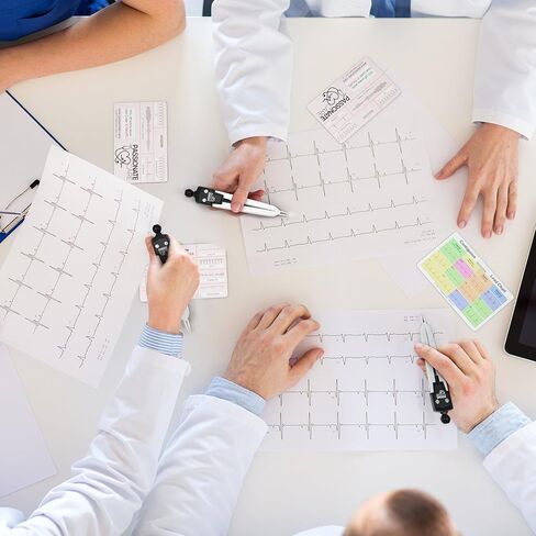 بطاقات شارة EKG الفرجار بلس ECG Rhythm مزيج مثالي للتقسيم 12 ورقة غش رئيسية للممرضات والطلاب الطبيين على الإطلاق. بطاقات الفرجار وفلاش ايديال in Kuwait