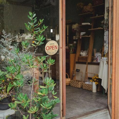 لافتة عمل دائرية من لوكاوس، بتصميم وجه مبتسم سعيد للافتة المفتوحة والمغلقة، خشبية "Come On In" وساعات قابلة للتغيير من أجل لافتة "Will Return At"، 22.86 سم مستديرة مزدوجة الجانب ساعات من التشغيل. in Kuwait