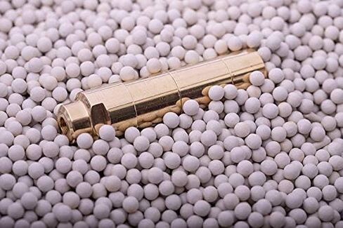 2.5 باوند كروية من السيراميك والبورسلين لتلميع الوسائط غير كاشط (4 ملم) in Kuwait