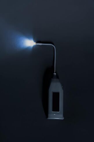 ضوء تنظيري لإضاءة المساحات الصغيرة - يعمل بالبطارية (يتطلب عدد بطاريات AA) - غير مخصص لفحص جسم الإنسان in Kuwait