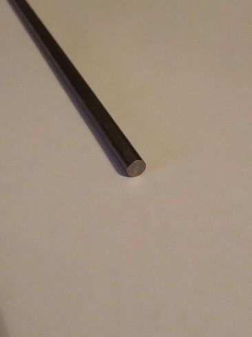 قطر 1/4 بوصة (دائري)، قضبان فولاذية 12L14، طول 9 بوصة - 10 بوصة، قطعتان. in Kuwait