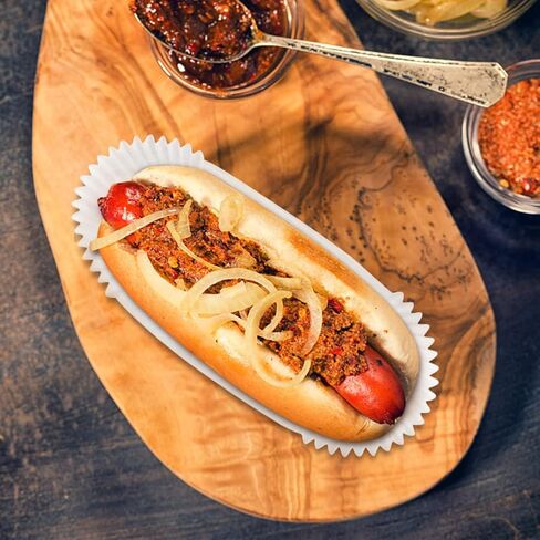 صينية طعام ورقية 250 قطعة من صواني هوت دوج، 15.24 سم مع ملقط للمطبخ، صينية مستطيلة بيضاء مخددة، صينية طعام للاستعمال مرة واحدة للشطائر والهامبرغر لعربة الكلاب الساخنة in Kuwait