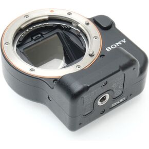 Sony Mount Adaptor with Translucent Mirror Technology | LA-EA2 in Kuwait