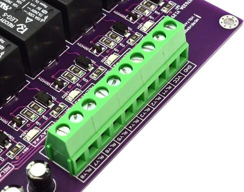 وحدة التتابع الكهرومغناطيسي ذات 8 قنوات 10 أمبير تحكم مباشر 3.3 فولت 5.0 فولت وقت التشغيل 8 مللي ثانية كحد أقصى/متوافق مع تطبيقات Arduino وRaspberry PI وMCU وPLC/اللوحة تناسب حامل بلاستيك السكك الحديدية DIN. in Kuwait