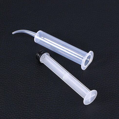 4pcs Disposable Dental Irrigation Syringe with Curved Tip Colostrum Syringes for Dental Care in Kuwait