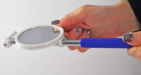 مرآة للفحص الذاتي للتقطيع من HOME-X، أداة مرآة دائرية قابلة للسحب للفحص الذاتي للمناطق التي يصعب الوصول إليها والمُسنون وذوي المعاقين ومصابي السكري - الطول 8.5" إلى 55.88 سم in Kuwait