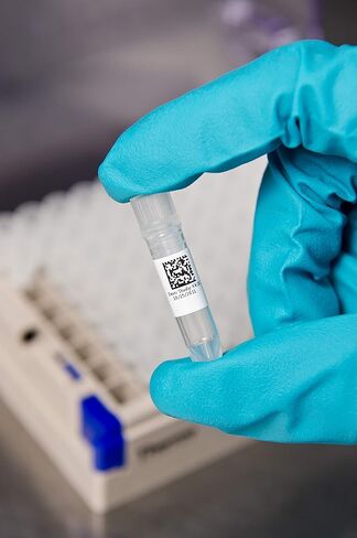 Brady - 143360 MC-750-499 خرطوشة قماش نايلون B-499 باللون الأسود على الأبيض، عرض 16 بوصة × ارتفاع 3/4 بوصة، لطابعات BMP51/BMP53 in Kuwait