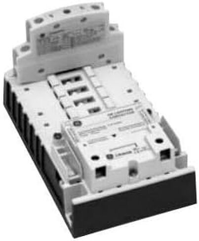 GE (ABB) CR460 موصل الإضاءة الكهربائي/الميكانيكي، ملف 110/115 إلى 120 فولت تيار متردد، 30 أمبير كحد أقصى، 2NO، قطبان in Kuwait