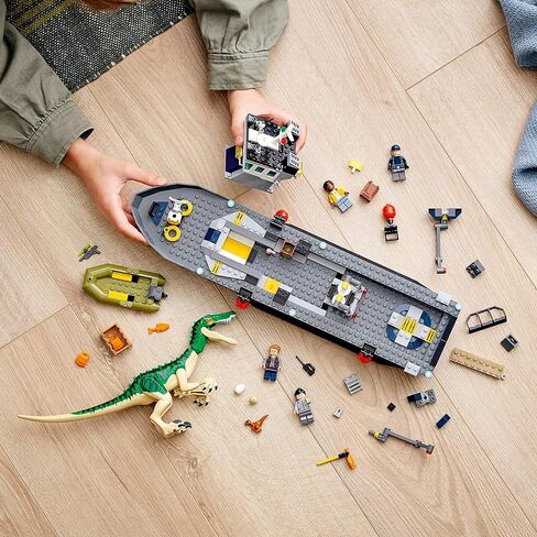 LEGO 76942 Jurassic World Baryonyx Dinosaur Boat Escape Toy with Owen Grady Minifigure, a Dino & 2 Fish Figures, Gift Idea for Boys & Girls in Saudi Arabia