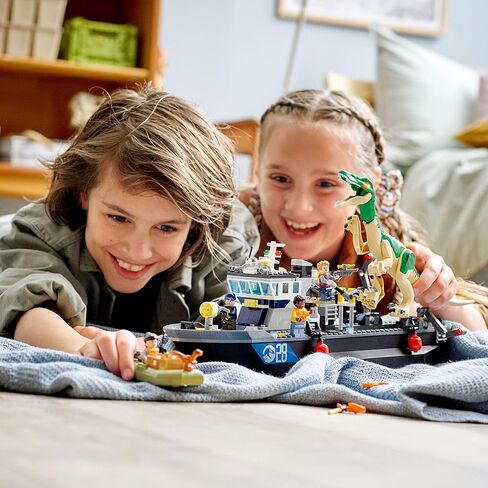 LEGO 76942 Jurassic World Baryonyx Dinosaur Boat Escape Toy with Owen Grady Minifigure, a Dino & 2 Fish Figures, Gift Idea for Boys & Girls in Saudi Arabia
