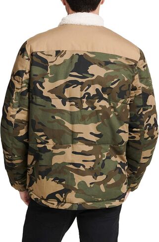 Levi's Men's Quilted Mixed Media Shirttail Work Wear Puffer Jacket معزول in Kuwait