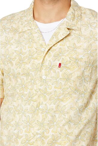 Levi's Men's Short Sleeve Classic Camper Shirt in Saudi Arabia