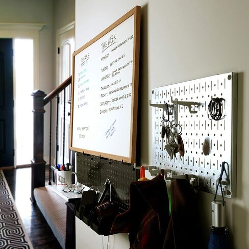 بلاط منظم للحائط من Pegboard - مجموعة بلاط Pegboard معدنية سوداء وحدات للتحكم في الحائط - أربعة بلاطات تخزين حائطية بطول 30.48 سم × عرض 40.64 سم - سهلة التركيب (أسود) in Saudi Arabia