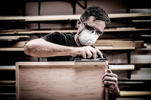 3M 8511PB1-A-PS جهاز تنفس الجسيمات N95 مع صمام، 10 عبوات in Kuwait