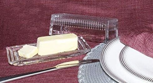 طبق زبدة فرنسية حديثة بغطاء بغطاء بغطاء من الكريستال مغطى من بيزرات in Kuwait