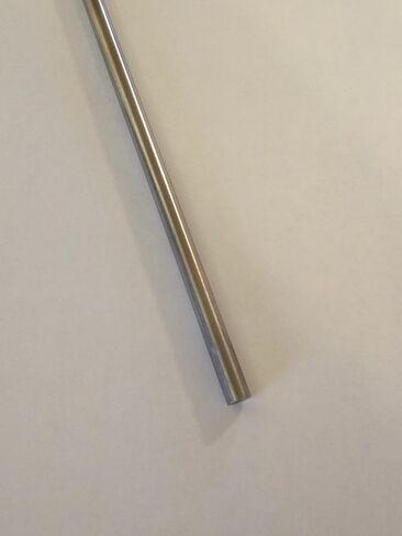 قطر 9/32 بوصة (دائري)، 303 قضبان من الفولاذ المقاوم للصدأ، طول 25.4 سم - 27.94 سم، قطعتان. in Kuwait