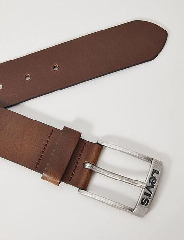 Levis New Duncan Leather Belt in Kuwait