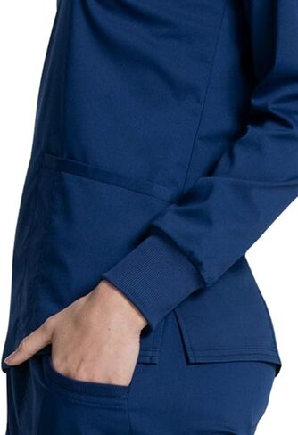ملابس نسائية من Cherokee Scrubs Top Workwear Revolution Tech بأكمام طويلة ورقبة على شكل حرف V WW855AB in Saudi Arabia