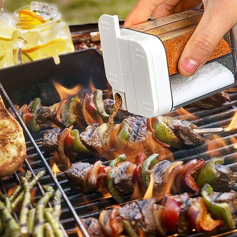 2 عبوة 4 في 1 ملح بلاستيكي وفلفل - 8 موزع توابل فارغ مع فتحات قابلة للتعديل، علب توابل شفافة للسفر والتوابل لبرطمانات التخييم والمنزل والمطاعم والمطبخ والطبخ وشرائح الشواء in Kuwait