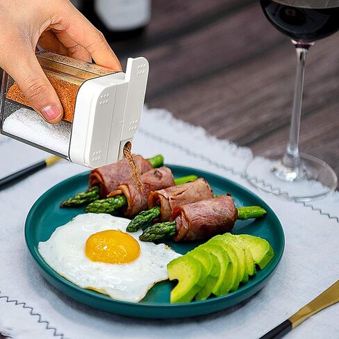 2 عبوة 4 في 1 ملح بلاستيكي وفلفل - 8 موزع توابل فارغ مع فتحات قابلة للتعديل، علب توابل شفافة للسفر والتوابل لبرطمانات التخييم والمنزل والمطاعم والمطبخ والطبخ وشرائح الشواء in Kuwait