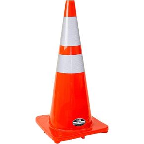 مخاريط PVC للسلامة المرورية مقاس 28 بوصة RK مع أطواق عاكسة مقاس 6 بوصة + 4 بوصة، قاعدة برتقالية (6 مخاريط) in Kuwait