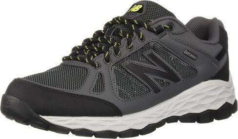 حذاء المشي الرجالي الجديد 13501 من New Balance من الفوم D US in Kuwait