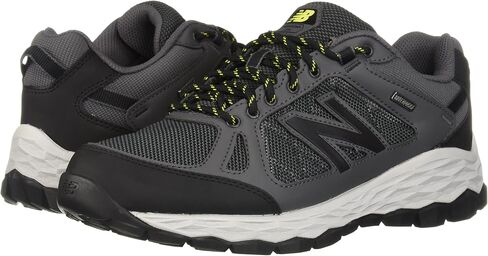 حذاء المشي الرجالي الجديد 13501 من New Balance من الفوم D US in Kuwait