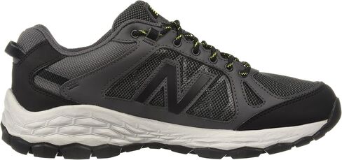 حذاء المشي الرجالي الجديد 13501 من New Balance من الفوم D US in Kuwait