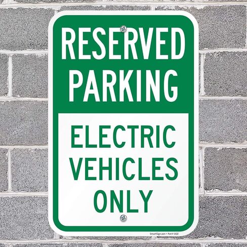 SmartSign 18 × 12 بوصة "موقف سيارات محجوز - المركبات الكهربائية فقط" لافتة معدنية، 63 مل ألومنيوم، أخضر وأبيض in Kuwait