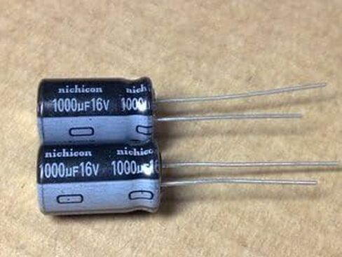 جديد 10 قطعة 1000 فائق التوهج 16v 16v1000uf 8*16 مللي متر 8X16mm 105° شعاعي مُكثَّف كهربائيًا in Saudi Arabia