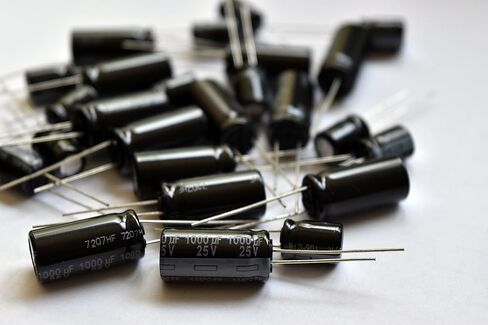 Replacement for 6 pcs Panasonic FR Series Capacitors 35V 33uf Ultra Low ESR in Saudi Arabia