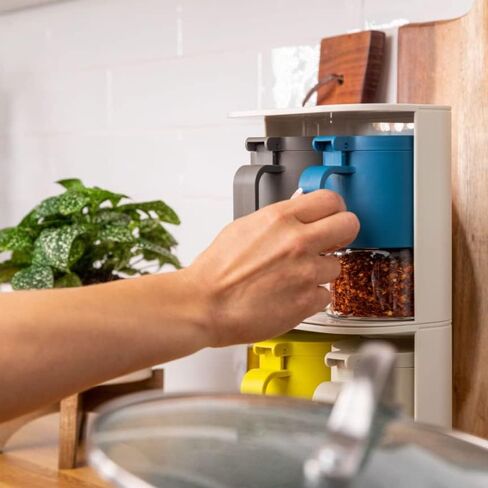 برطمانات توابل زجاجية من زوتي، حاويات توابل مع ملاعق، مجموعة من زجاجتين توابل سعة 10 أونصة/300 مل، برطمانات تخزين توابل صغيرة مع أغطية فلابر للملح والسكر والفلفل والفلفل الحار في المطبخ in Kuwait