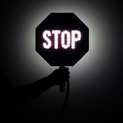 مجداف إيقاف LED مقاس 12 بوصة من SmartSign، بطارية قابلة لإعادة الشحن وشاحن، لافتة محمولة باليد عاكسة على الوجهين مع مقبض، أوضاع إضاءة ثابتة/وامضة، ألومنيوم مقاوم للصدأ، قبضة مبطنة بالإسفنج، عبوة من قطعة واحدة in Kuwait