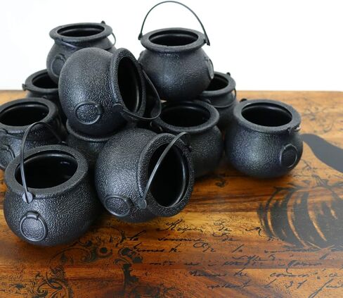 عبوة من 12 علبة من غلايات Cauldron الصغيرة من GIFTEXPRESS، وحامل حلوى من Cauldrons أسود في الهالوين، وسائكات Cauldron، ووعاء Cauldron in Saudi Arabia